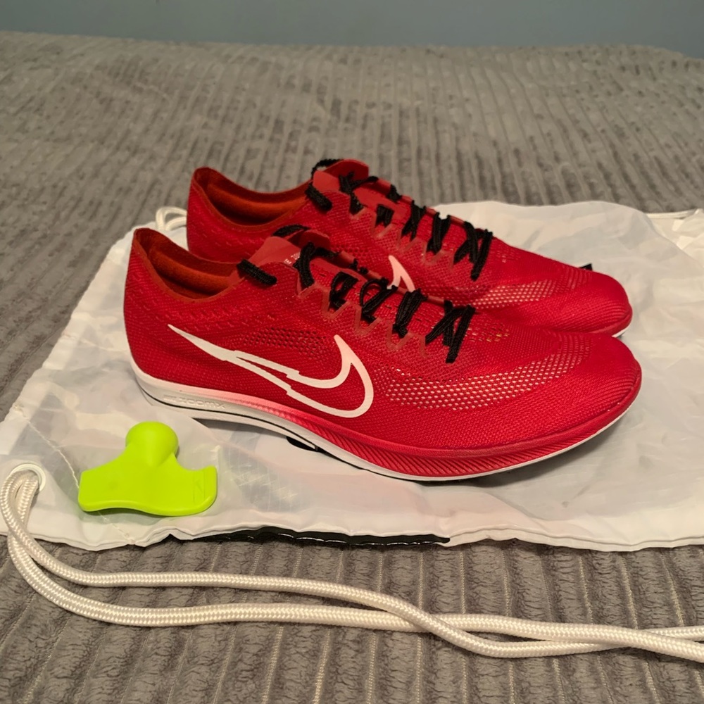 New Size 9.5 - Nike ZoomX Dragonfly Bowerman Track Club - Distance running
